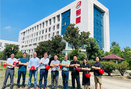 GRI-the world's leading brand in the wind tower manufacturing industry visits and inspects EZHONG
