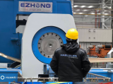 Heavy-Duty Powerhouse Debuts! Hubei Heavy Industry's Plate Bending Machine Wins Over Global Clients.